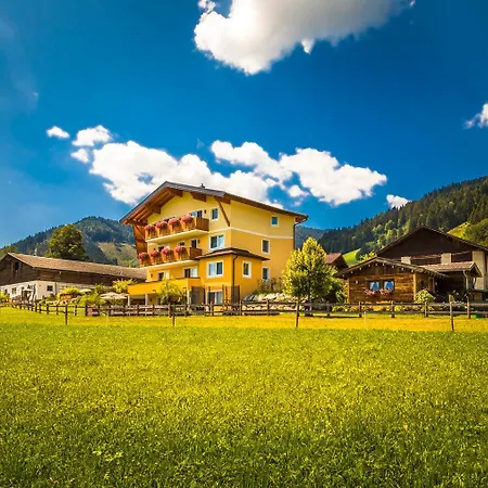 Ferienhof Unterlehengut Flachau Exterior photo